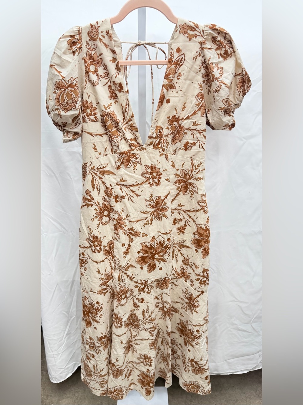 NWT Abercrombie and Fitch cream floral puff sleeve maxi dress size S